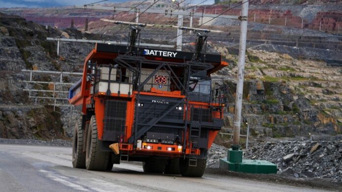 A step toward zero-emission mining: Hitachi unveils full-battery dump truck.
